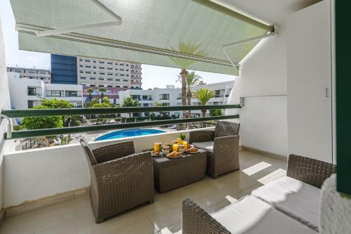 Optimist, Apartament Las Americas