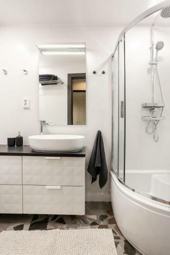 Luxury For Everyone - Hills Park Lux Apartments 2