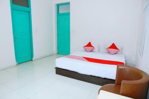 Oyo 1325 Grand Wisata Hotel