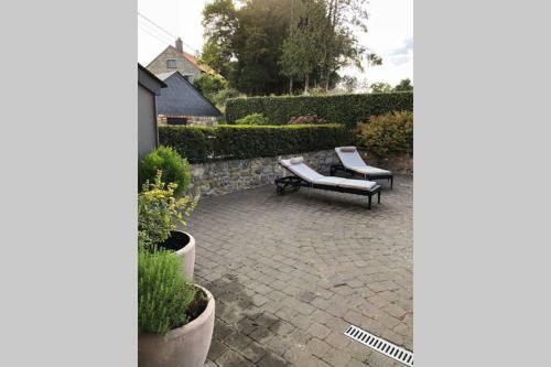 Maison De Charme Entre Maredsous Et Dinant - Vall�e De La Molign�e