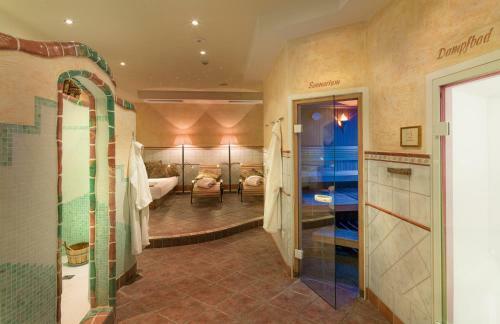 Hotel Alpendorf
