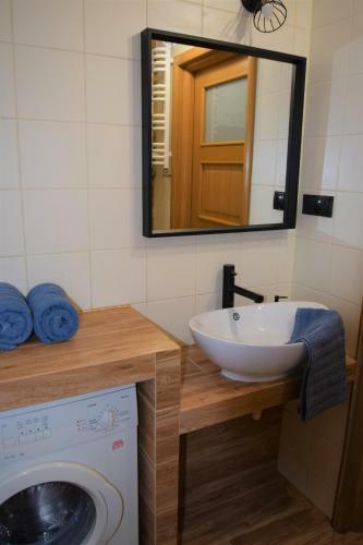 Apartament 2-pokojowy Gdynia ?wi?toja?ska