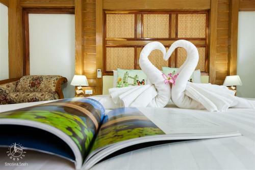 Hotel Ruentara Resort & Villa Buriram