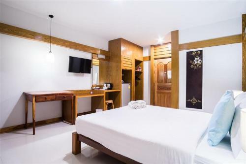 Hotel Ruentara Resort & Villa Buriram