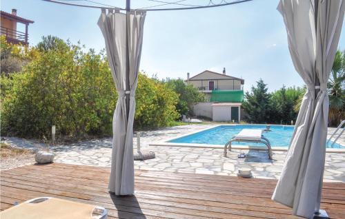 Two-bedroom Holiday Home In Korinthos