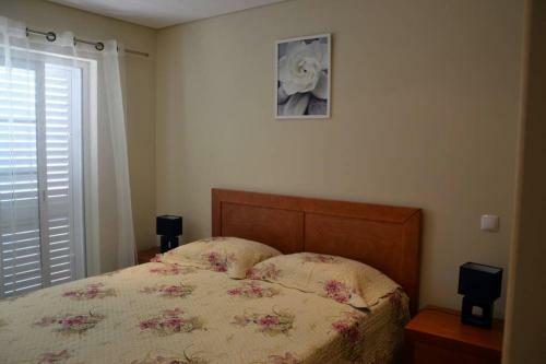 Moradia Fant�stica Com Piscina A 5 Min Da Praia