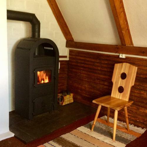 Lodge Holiday Cottage V Borov�