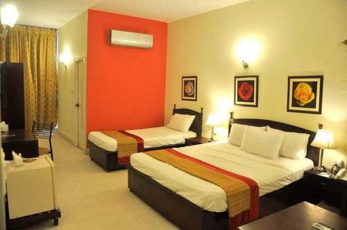 Bed & Breakfast Hotel Herfa Inn - Family Oriented