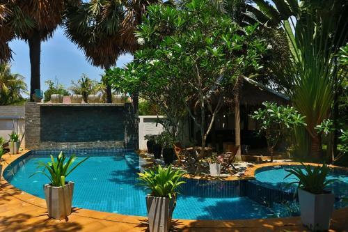 Apartamento Private Garden Villa With Swimming Pool & Kitchen