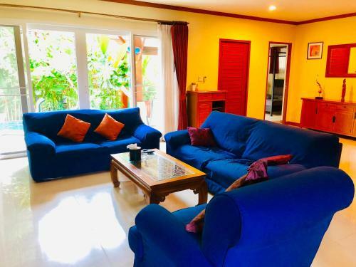 Karon Pool Villa