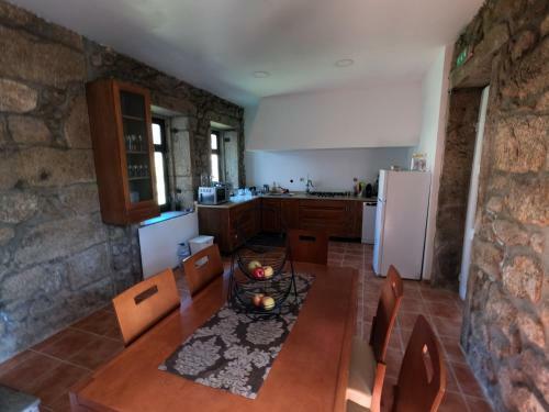 Agroturismo Albergue E Al O Bras�o Valen�a