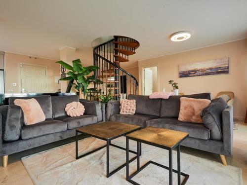 Apartamento Stylish Golfdel Sur Penthouse