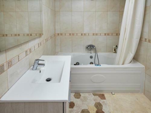 Apartamento Stylish Golfdel Sur Penthouse