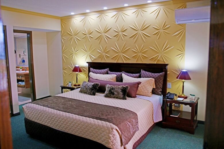 Yotau All Suites Hotel
