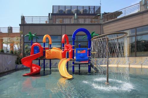 Jin Yong Quan Spa Hotspring Resort