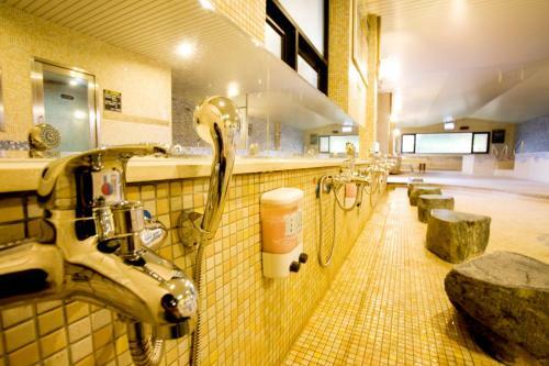 Chat Hot Spring Resort