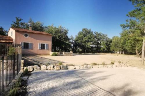 G�te En Luberon Mas De La Ch�neraie Blanche Roussillon 84
