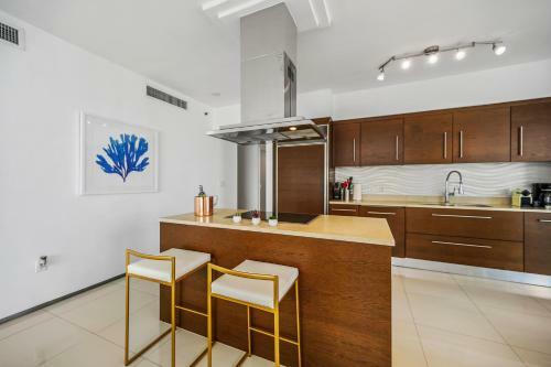 Breathtaking Ocean View Unit Icon Brickell W