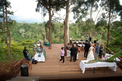 Kaliwa Lodge