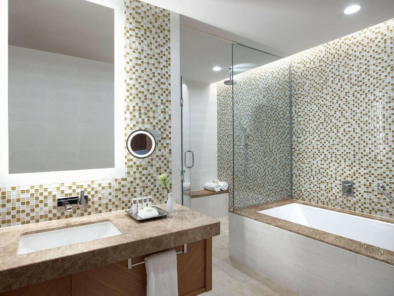 Swissotel Al Ghurair Dubai Hotel