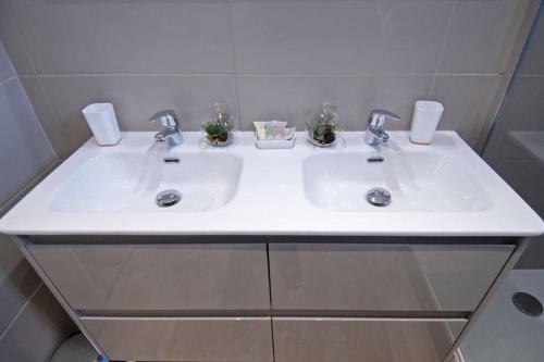 Apartamento Le Grand Joliette Marseille "experience-immo"