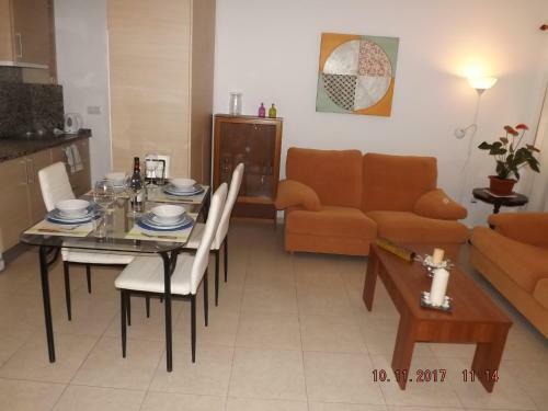 Apartamento Trinidad 63 Bajo A