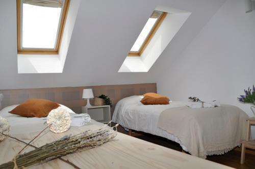 Apartamento El Cuchi De Tril, C�ntrico, Wifi, Ascensor Y Garaje