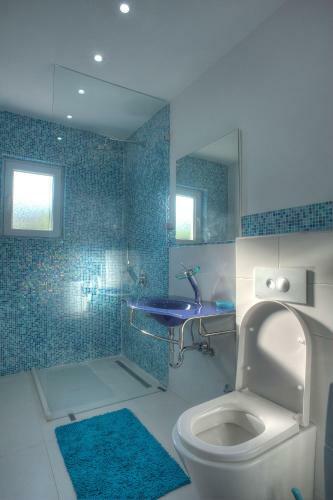 Hostal Domador Rooms & Apartments