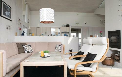 Holiday Home Knoldeb�kvej Hj�rring III