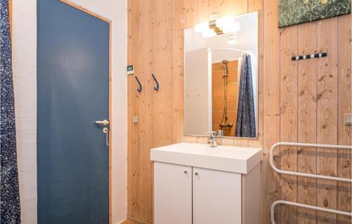 Holiday Home Krabbevej Hj�rring IX