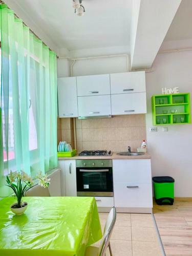 Palas View Apartments Near Palas Mall