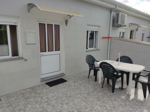 Holiday Home And Weekends, 4