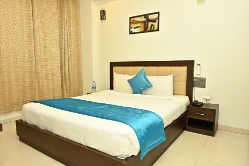 Blue Arrow Hotel Karwar