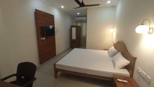 Hotel Arackal Inn