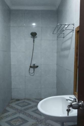 Hotel Oyo 90858 Mai Mena Canggu