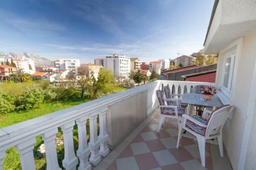 Apartments Elena