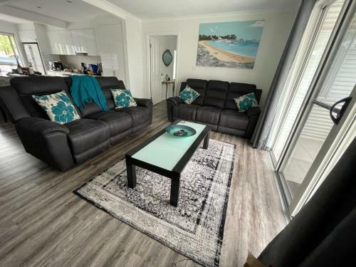 Beach & Bay Holiday Rental - Nelson Bay