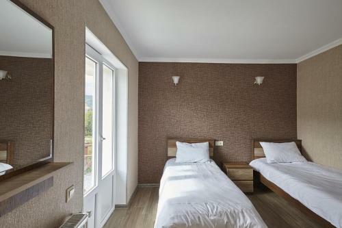 Hostal Entire Rental House-white House Gudauri