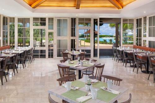 Oasis Golf Beach Resort Rain Forest 3 Bedroom Home
