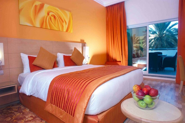 Al Khoory Executive Hotel, Al Wasl