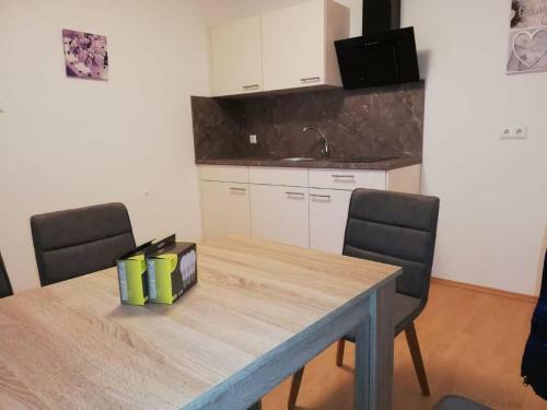 Beautiful Apartment In Arnoldstein With Garden