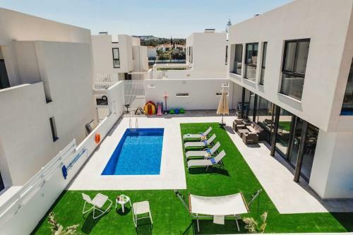 Sunnyvillas: 3br New Villa?private Pool In Pernera