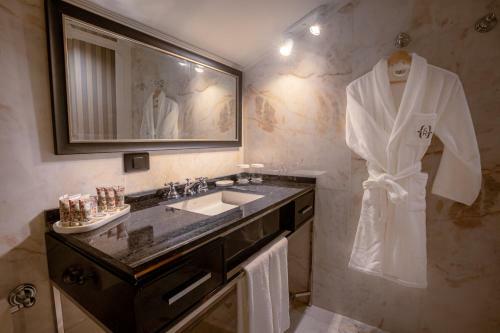 Solar Do Requeijo By Luna Hotels & Resorts