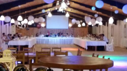 Hostal Banarka - Penzion, Camping, Caravan Park, Enduro