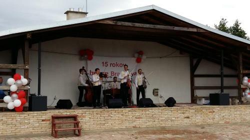 Hostal Banarka - Penzion, Camping, Caravan Park, Enduro
