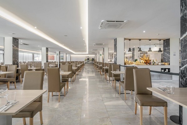 Hotel Alua Leo