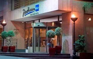 Hotel Radisson Blu Martinez