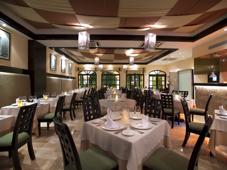 Hotel Barcel� Puerto Vallarta