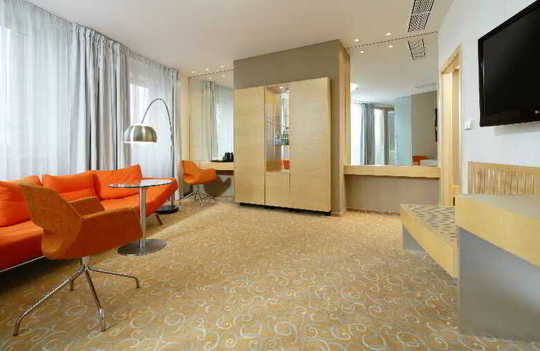 Orea Hotel Atrium