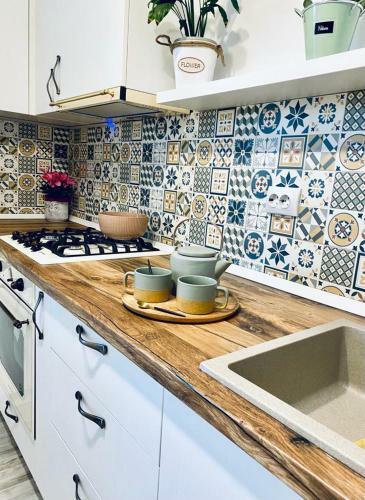 2 Rooms Apartment Airy & Bright Palas Center